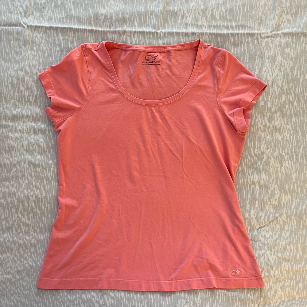 Vineyard Vines shirt (perfect match to a skirt posted separately). Size L. EUC